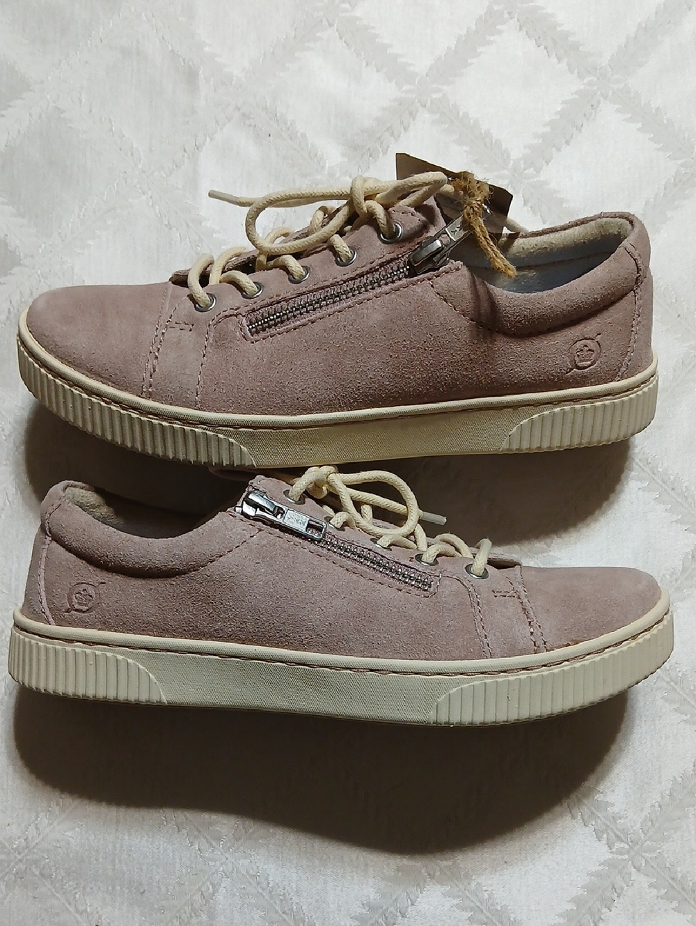BORN Tamara Light Pink Suede Sneakers Size 6